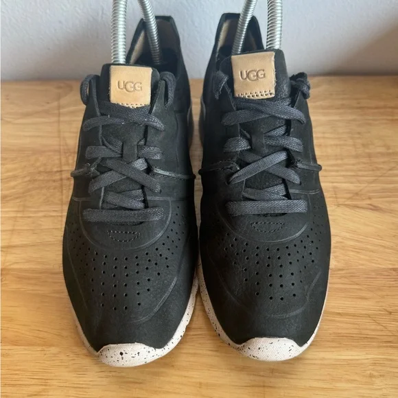 UGG Australia tye leather - Picture 2 of 4